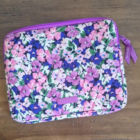 Vera Bradley Other - Vera Bradley Quilted Tablet Case Floral Lilac Pink Cotton Padded Zipper Carrier